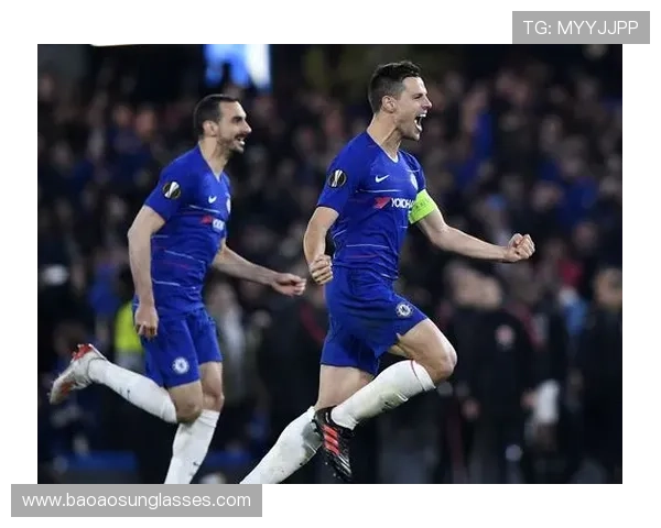 切尔西足球明星时尚穿搭视频揭秘展现运动与潮流的完美结合