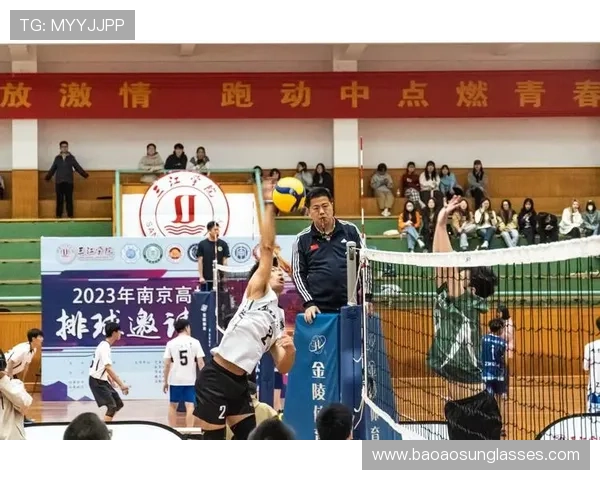 南京排球队以65分稳居总决赛积分榜首位争夺冠军的希望愈发强烈